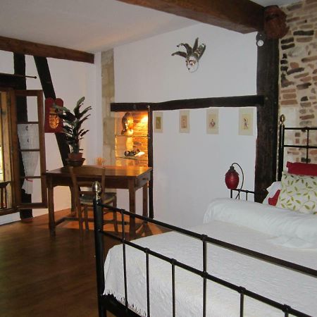 La Bonbonniere Bed & Breakfast Bergerac Exterior photo