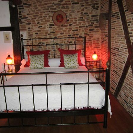 La Bonbonniere Bed & Breakfast Bergerac Exterior photo